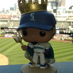 Meet your Posher, Raymond